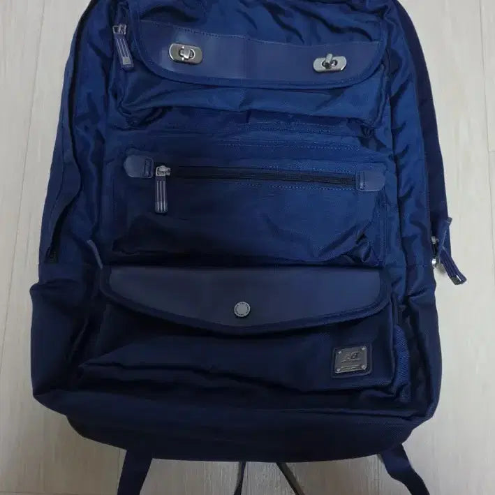 [BUNJANG] Navy Backpack / 네이비 백팩