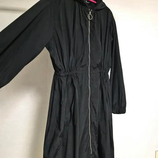 [BUNJANG] GUKA Black Hooded Lightweight Long Jacket Size 55 / 지컷 블랙 후드 바스락 롱 자켓 55