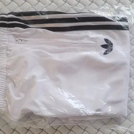 [BUNJANG] Adidas Firebird Shorts White XL / 아디다스 흰색 반바지 XL(파이어버드 숏팬츠 화이트 KE1378)