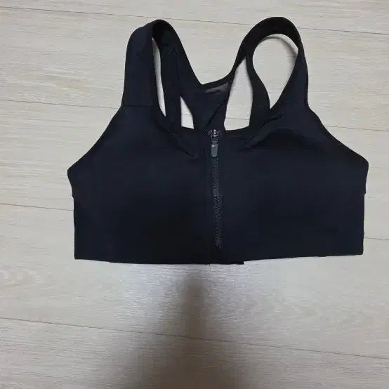 [BUNJANG] Black Zipper Sports Bra - Medium / 스포츠 브라 블랙 지퍼 m
