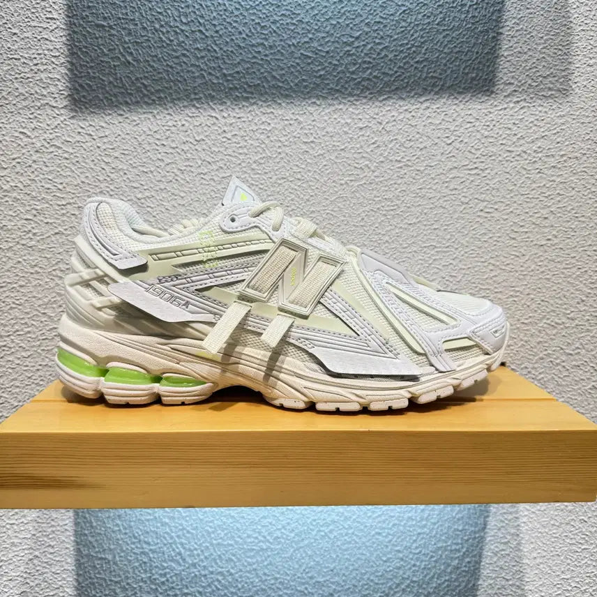 [BUNJANG] New Balance 1906AD Cream White Lime Point Unisex Retro Sneakers / 뉴발란스 1906AD 크림 화이트 라임 포인트 남녀공용 레트로 운동화