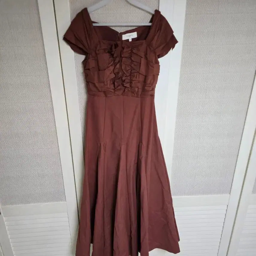 [BUNJANG] Fayewoo Long Dress / 페이우 롱원피스
