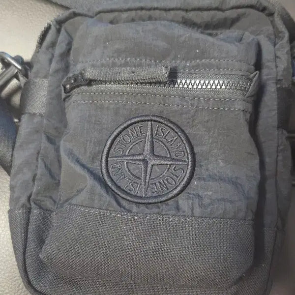 [BUNJANG] Stone Island Crossbody Bag Black / 스톤아일랜드 크로스백 블랙