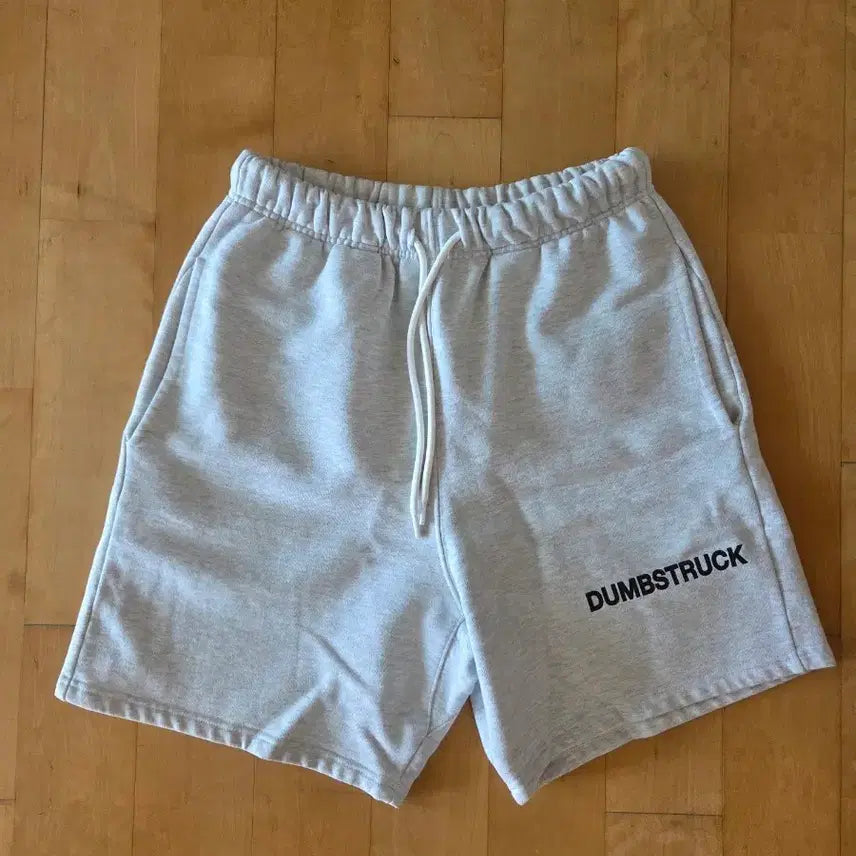 [BUNJANG] Dumbstruck Training Shorts Oatmeal / 덤브스트럭 트레이닝 반바지