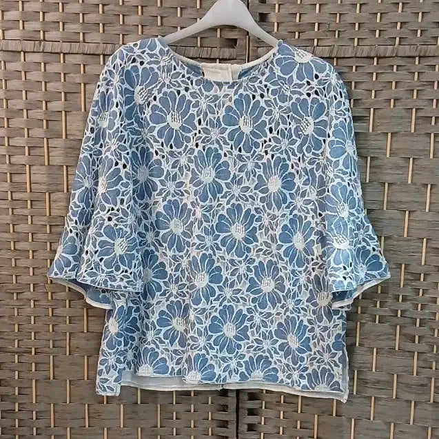 [BUNJANG] Time (Hansem) Lace Short Blouse / 한섬 타임 숏 레이스 블라우스