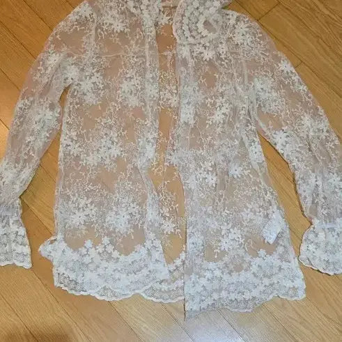 [BUNJANG] Ivory Lace Hooded Cardigan / 새거.아이보리 레이스 후드 가디건