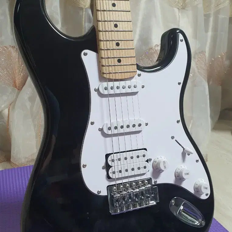 [BUNJANG] Lunas GX-101 Electric Guitar Black / 루나스 일렉기타 블랙