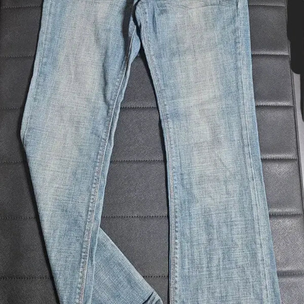 [BUNJANG] Guess Bootcut Jeans Size 26 / 게스 부츠컷 청바지 26