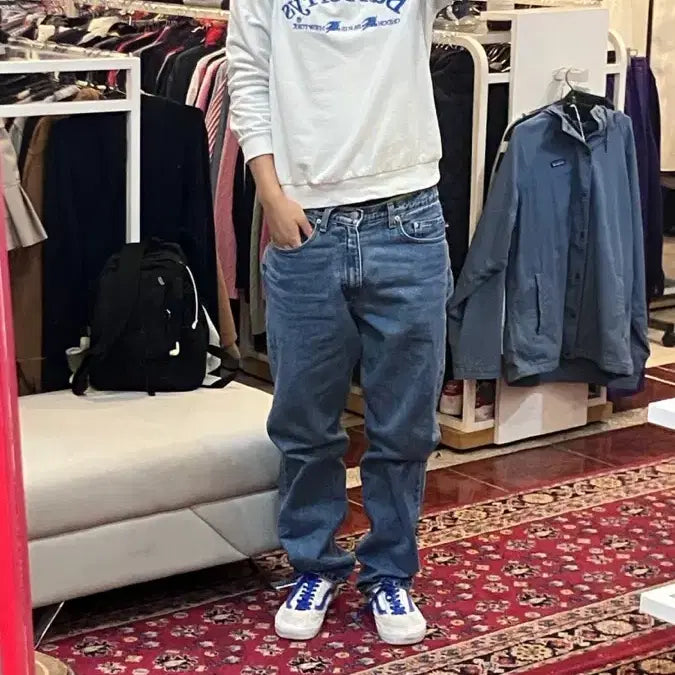 [BUNJANG] Burberry Embroidered Sweatshirt - Vintage / 빈티지 버버리 자수 맨투맨 (파워정품)