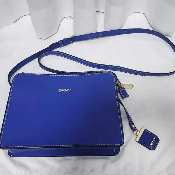 [BUNJANG] DKNY Genuine Saffiano Leather Crossbody Bag (Blue) / 정품 DKNY 사피아노 소가죽 크로스백 ( 블루 )