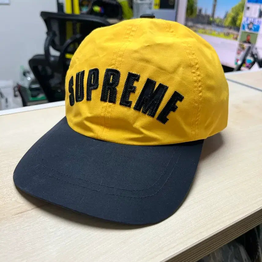 [BUNJANG] Supreme The North Face Gore-Tex Camp Cap / 슈프림 노스페이스 고어텍스 캠프캡