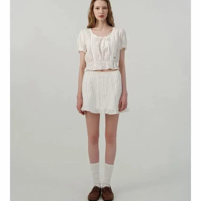 [BUNJANG] Theopenproduct Lignes Lace Mini Skirt White Size S / 더바넷 Lignes Lace Mini Skirt 판매