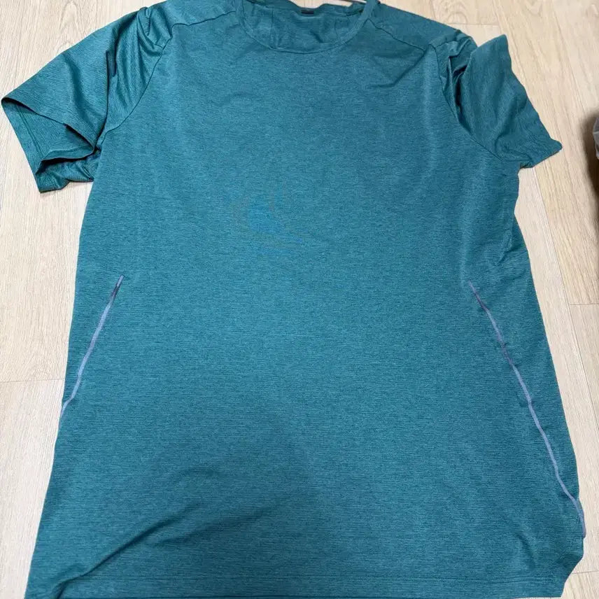 [BUNJANG] Lululemon Metal Vent Tech T-Shirt / 룰루레몬 메탈벤트테크 티셔츠