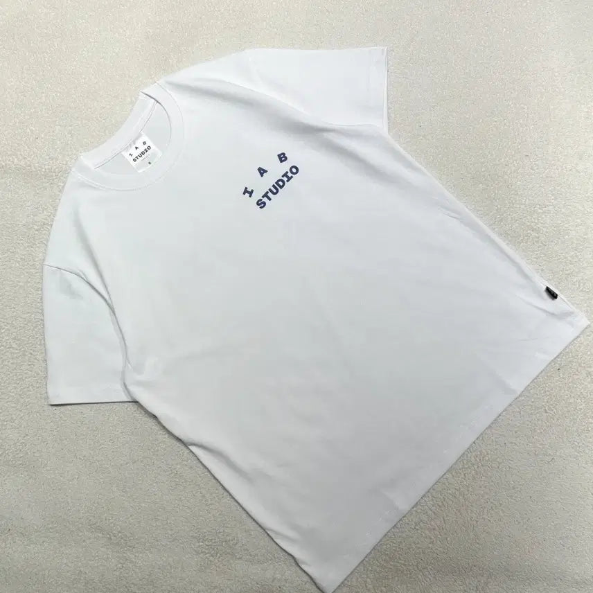 [BUNJANG] IAB Studio Double Cloth Short Sleeve T-Shirt / 아이앱스튜디오 이중지 반팔