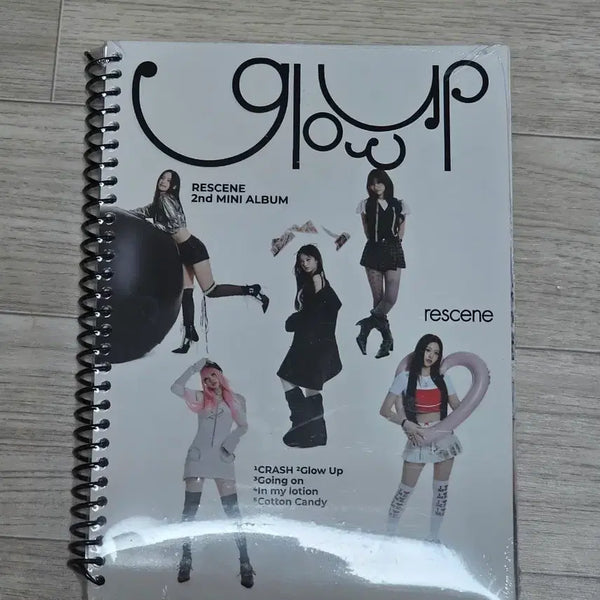 [BUNJANG] Aespa 2nd Mini Album Glow Up (ME VER.) / 리센느 Glow Up / 2집 미니앨범 (ME VER.)