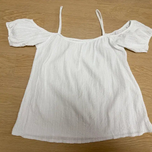 [BUNJANG] White Off-the-Shoulder Blouse / 화이트 오프숄더 블라우스