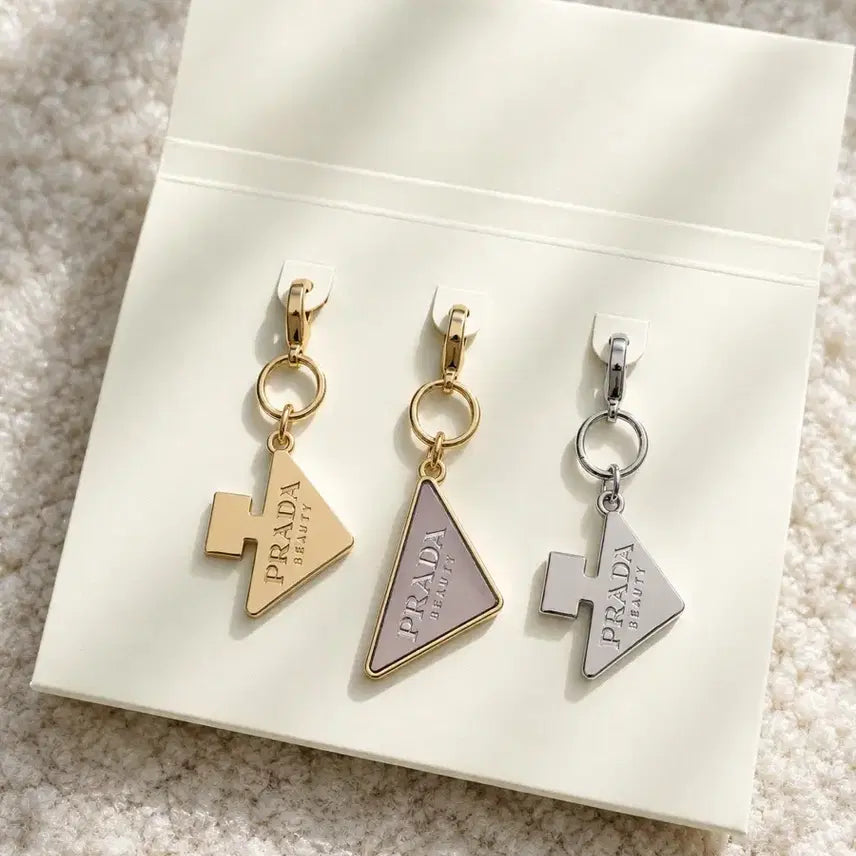 [BUNJANG] Prada Beauty 3 Types Charm Keychain Set New / 프라다뷰티 키링3종 참 일괄 새제품