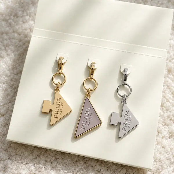 [BUNJANG] Prada Beauty 3 Types Charm Keychain Set New / 프라다뷰티 키링3종 참 일괄 새제품