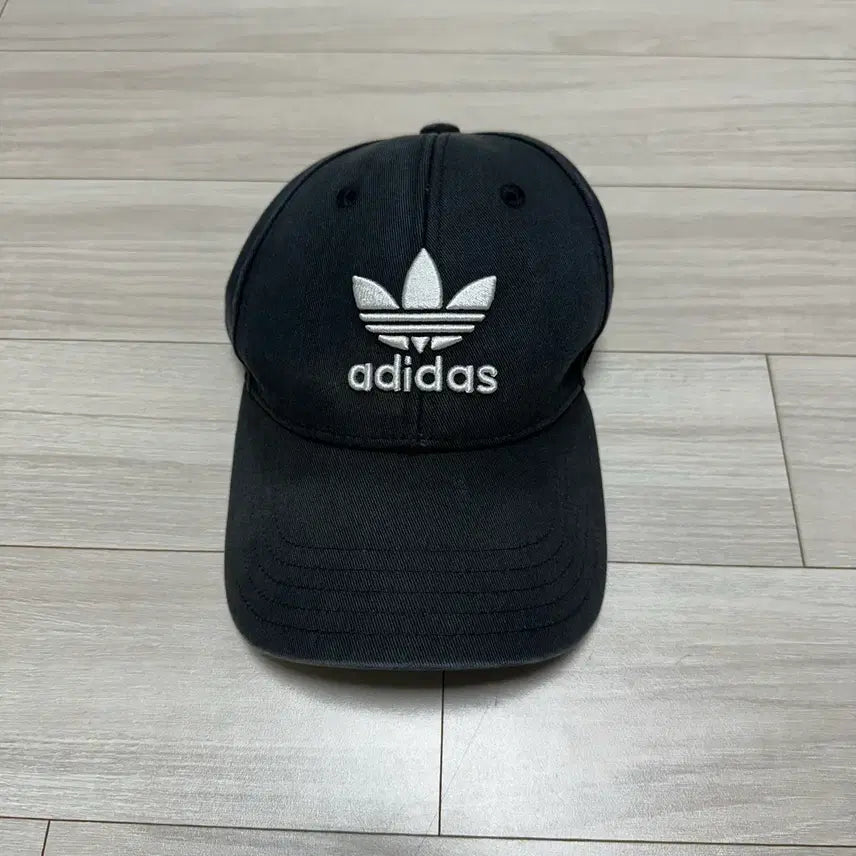 [BUNJANG] Adidas Black Ball Cap (Free Size) / 아디다스 볼캡 검정 free