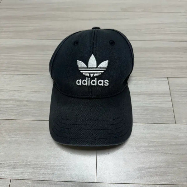[BUNJANG] Adidas Black Ball Cap (Free Size) / 아디다스 볼캡 검정 free