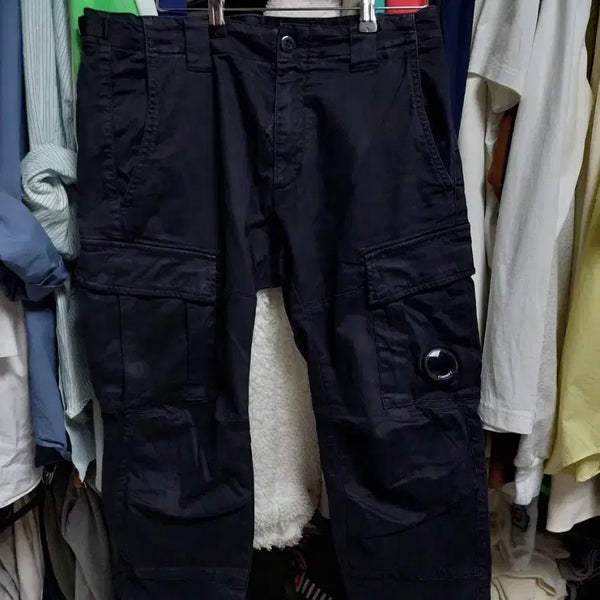 [BUNJANG] CP Company Black Cargo Pants Size 46 / CP컴퍼니 블랙 카고 팬츠 상태 굿 46 큐알정품완료
