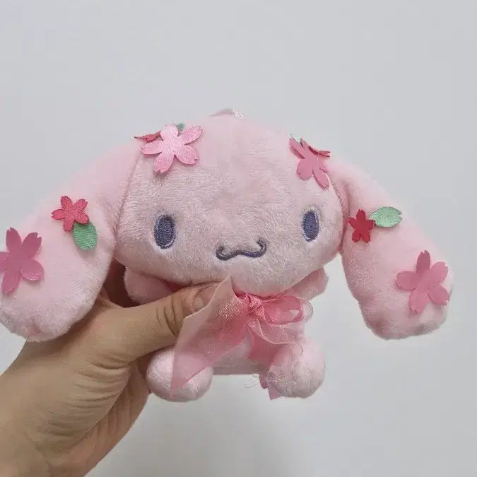 [BUNJANG] Cinnamoroll Cherry Blossom Charm Doll Keychain / 시나모롤 체리블라썸 키링 인형