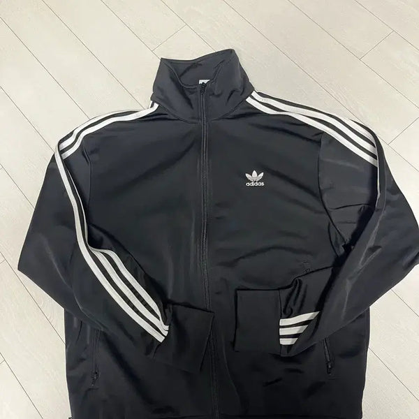 [BUNJANG] Adidas Originals Firebird Track Top Black GN3521 2XL / 아디다스 오리지널스 파이어버드 트랙탑 블랙 GN3521 2XL