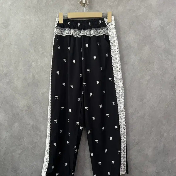 [BUNJANG] Ribbon Pattern Lace Contrast Wide Pants / 리본 패턴 레이스 배색 와이드 팬츠