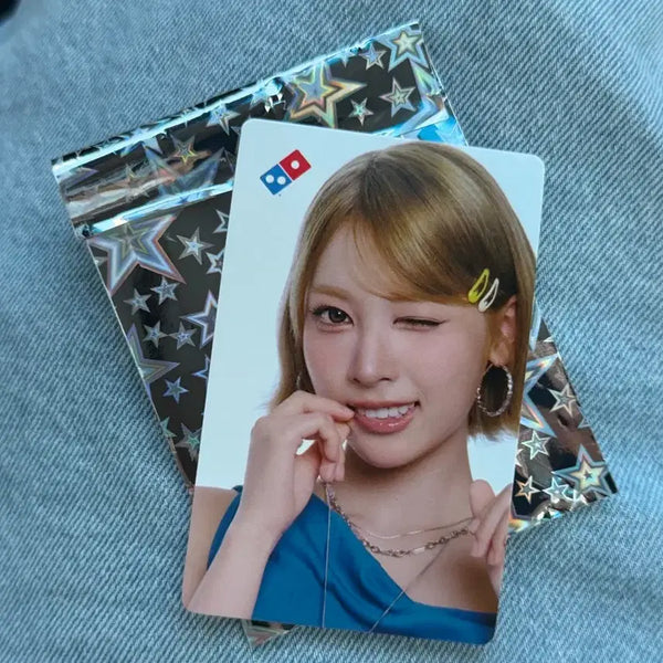 [BUNJANG] Domino's Pizza Le Sserafim Kazuha Photocard / 도미노피자 리센느 메이 포카