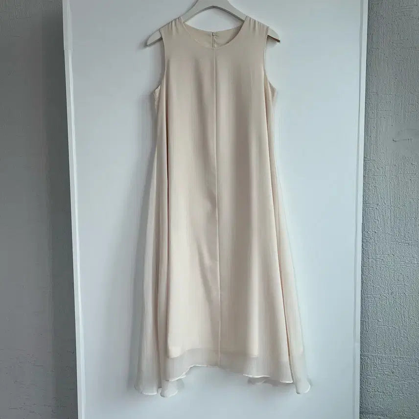 [BUNJANG] OOAGANT Ivory Chiffon Long Maxi Dress / OOAGANT 아이보리 쉬폰 롱 맥시 원피스
