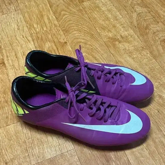 [BUNJANG] Nike Soccer Cleats Size 280 / 나이키 축구화급처 280