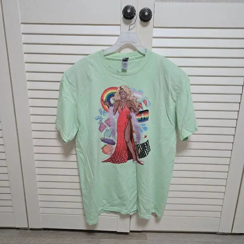 [BUNJANG] Gildan Character T-Shirt / 길단 캐릭터 티셔츠