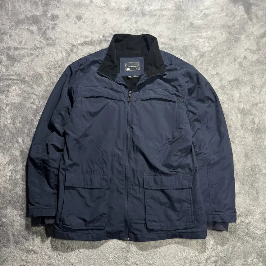 [BUNJANG] Oakley Navy Windbreaker Multi-Pocket Jacket (L) / [L] 오클리 네이비 윈드브레이크 멀티포켓 자켓