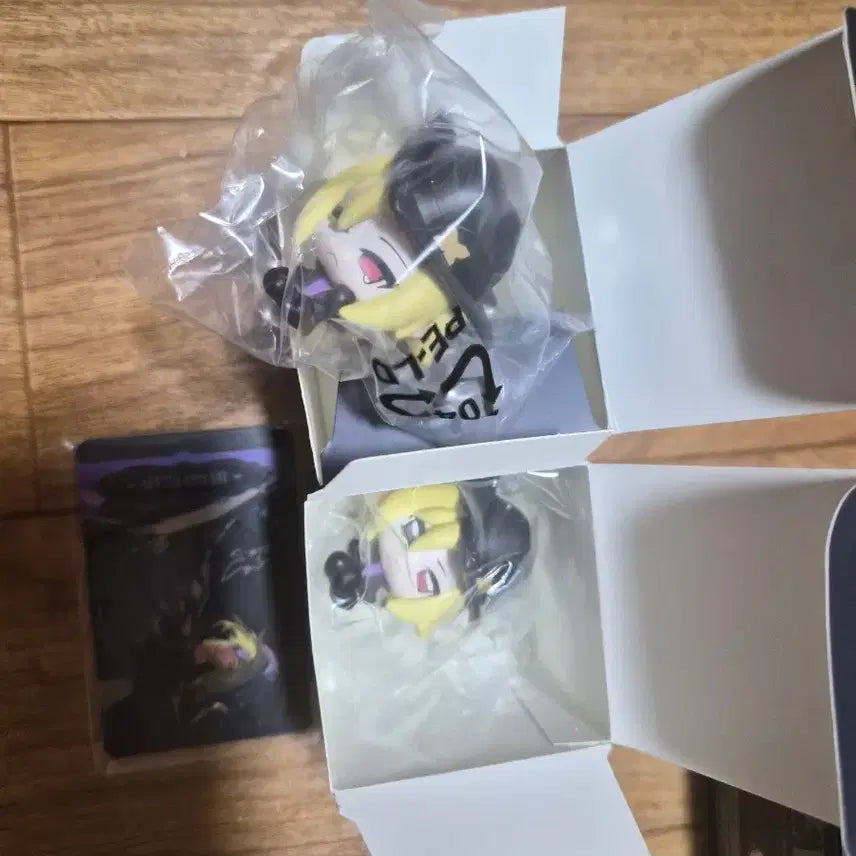 [BUNJANG] The Venti Zen Zone Je Huguo Jenless Zone Zero Photocard Figure Bundle Set / (2세트남음)일괄 더벤티 젠존제 더벤티 휴고 젠레스존제로 포토카드 피규어2종