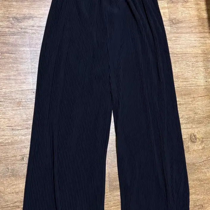 [BUNJANG] Pleated Wide Leg Pants / 여름 플리츠 얇은바지 와이드팬츠 고무바지 밴딩바지 긴바지 검정바지