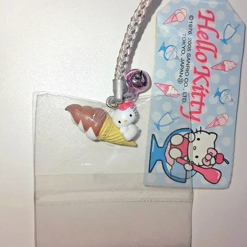 [BUNJANG] Sanrio Hello Kitty Ice Cream Strap (2005) / 고전 쿨스위츠 키티스트랩