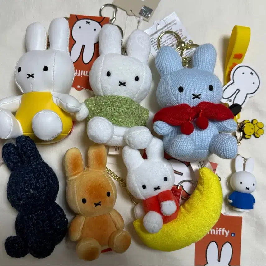 [BUNJANG] Miffy Plush Keychain Bag Charm / 미피 인형 키링 가방걸이 판매