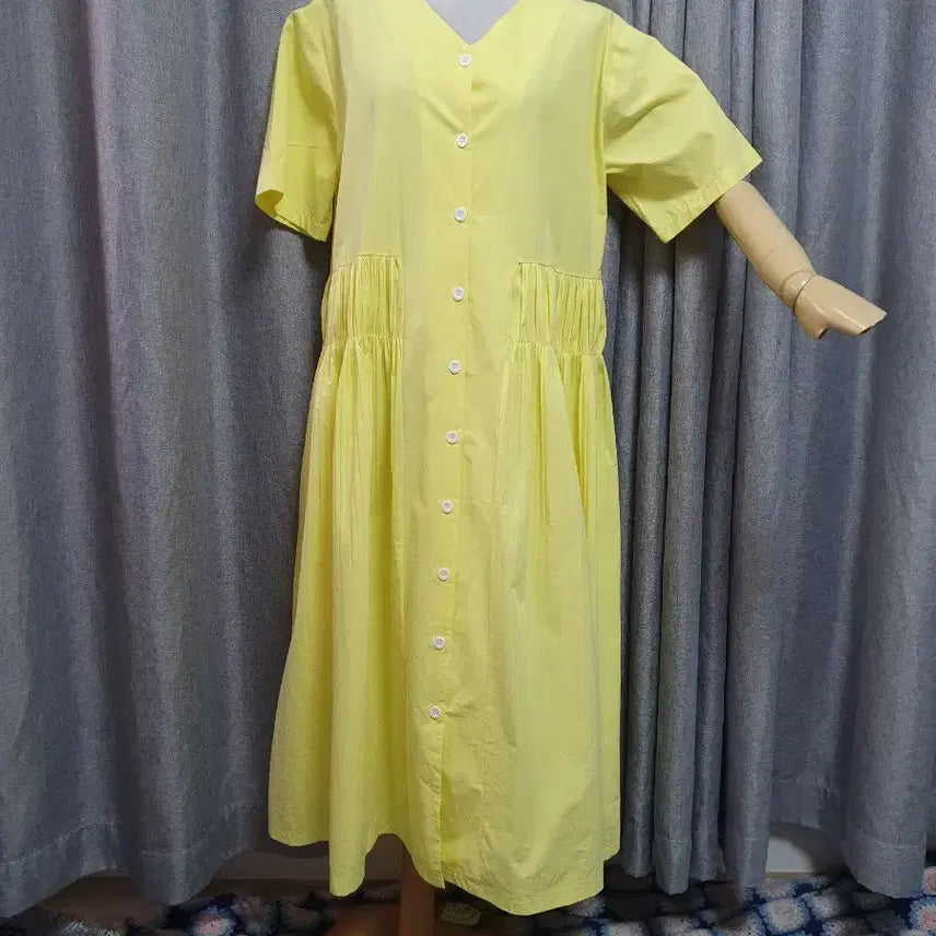 [BUNJANG] Yellow Premium Pintuck Maxi Dress / 옐로 고급 핀턱 맥시원피스