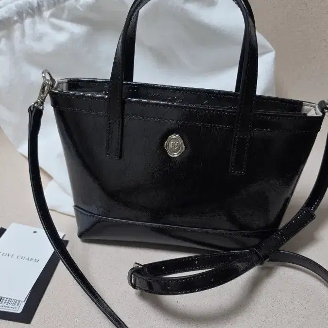 [BUNJANG] Orrd Mini Bag Black / 러브참 오르드 미니백 블랙