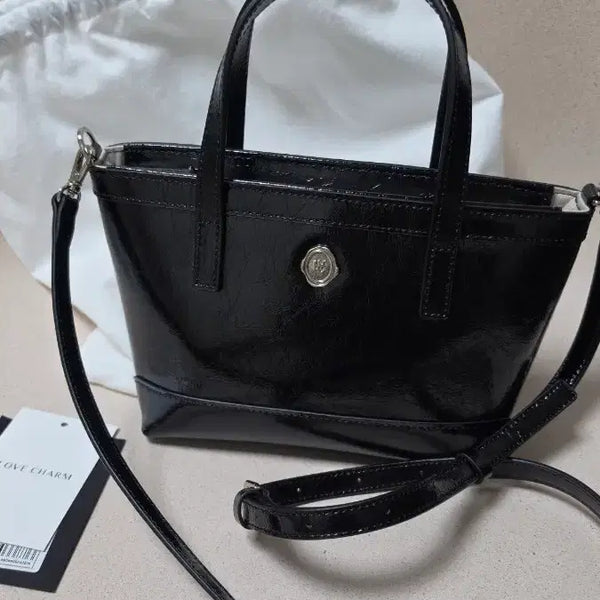 [BUNJANG] Orrd Mini Bag Black / 러브참 오르드 미니백 블랙