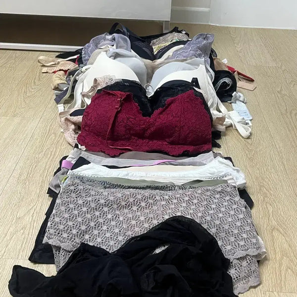 [BUNJANG] Underwear Bundle Set (Bras and Panties) / 속옷.브라.팬티 일괄  저렴하게 다 정리 ㅜ (손빨래 후 배송)3