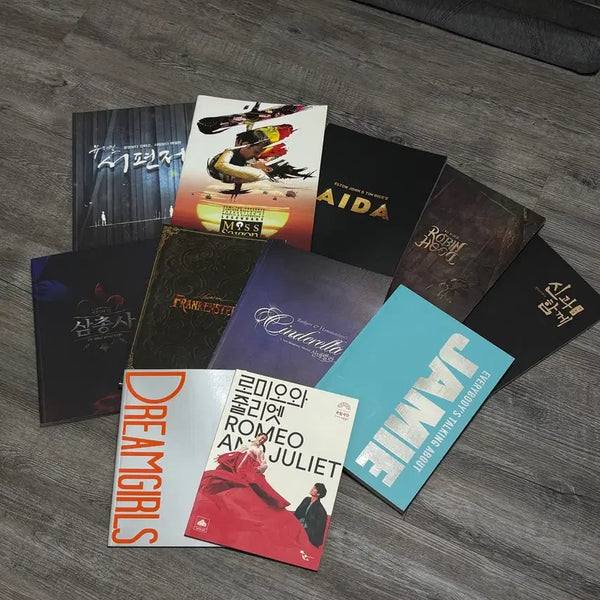 [BUNJANG] Musical & Theater Program Book Collection (11 Volumes) / 뮤지컬& 연극 프로그램북 11권