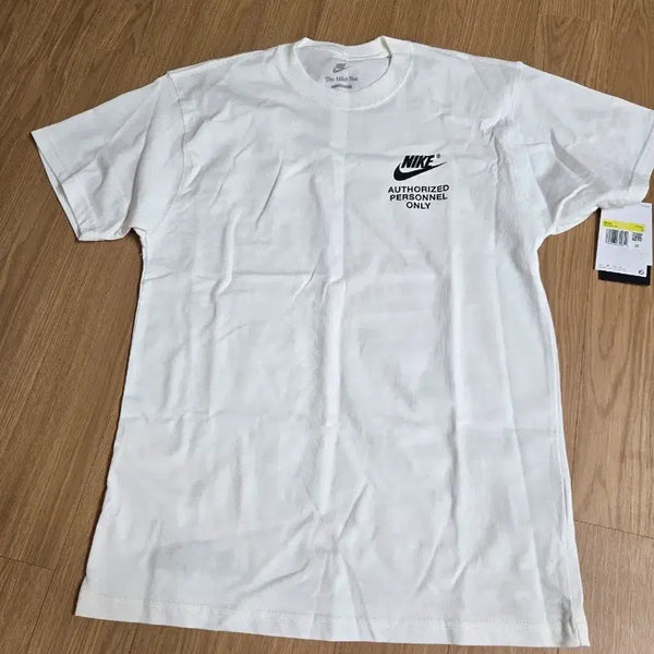 [BUNJANG] Nike Short Sleeve T-Shirt DM6428-100 / (새상품 정품) 나이키 반팔 티셔츠 DM6428-100 S