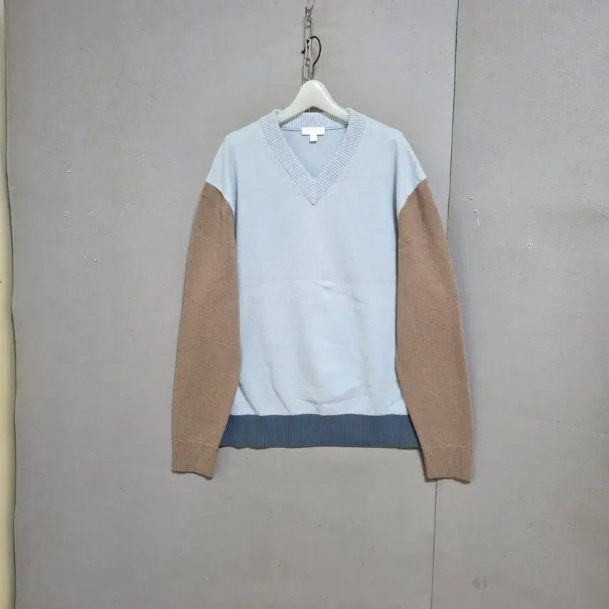 [BUNJANG] COS V-Neck Knit Sweater / COS 코스 브이넥 니트 L  n8003
