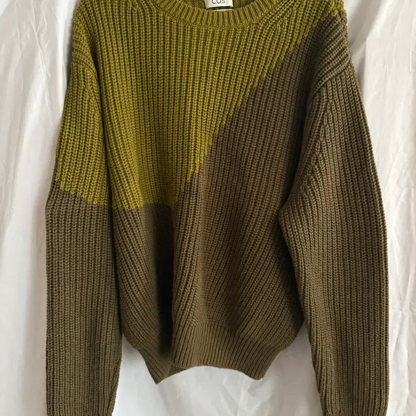 [BUNJANG] COS Two-Tone Knit XL / [XL] 코스 투톤 니트 cos