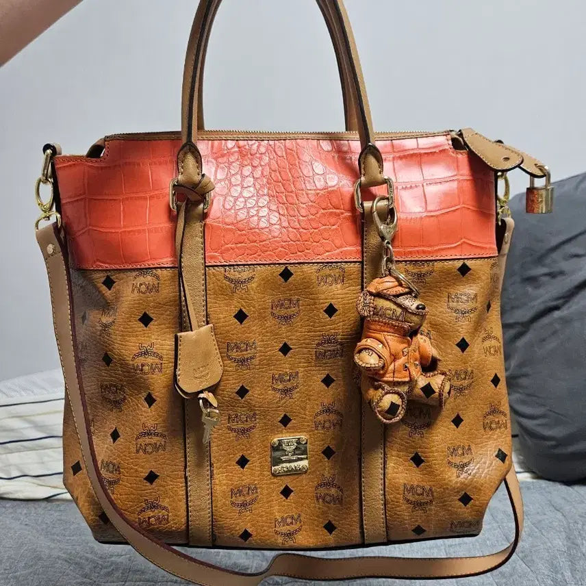 [BUNJANG] MCM Tote Bag Shoulder Bag Crossbody Bag / MCM 토트백 숄더백 크로스백