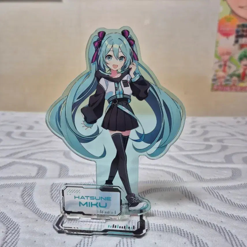 [BUNJANG] Hatsune Miku Acrylic Stand / 하츠네 미쿠 아크릴 스탠드