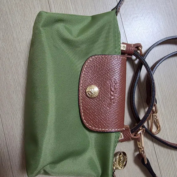 [BUNJANG] Longchamp Le Pliage Crossbody Bag Olive Green / 롱샴 플립 크로스백 올리브 그린