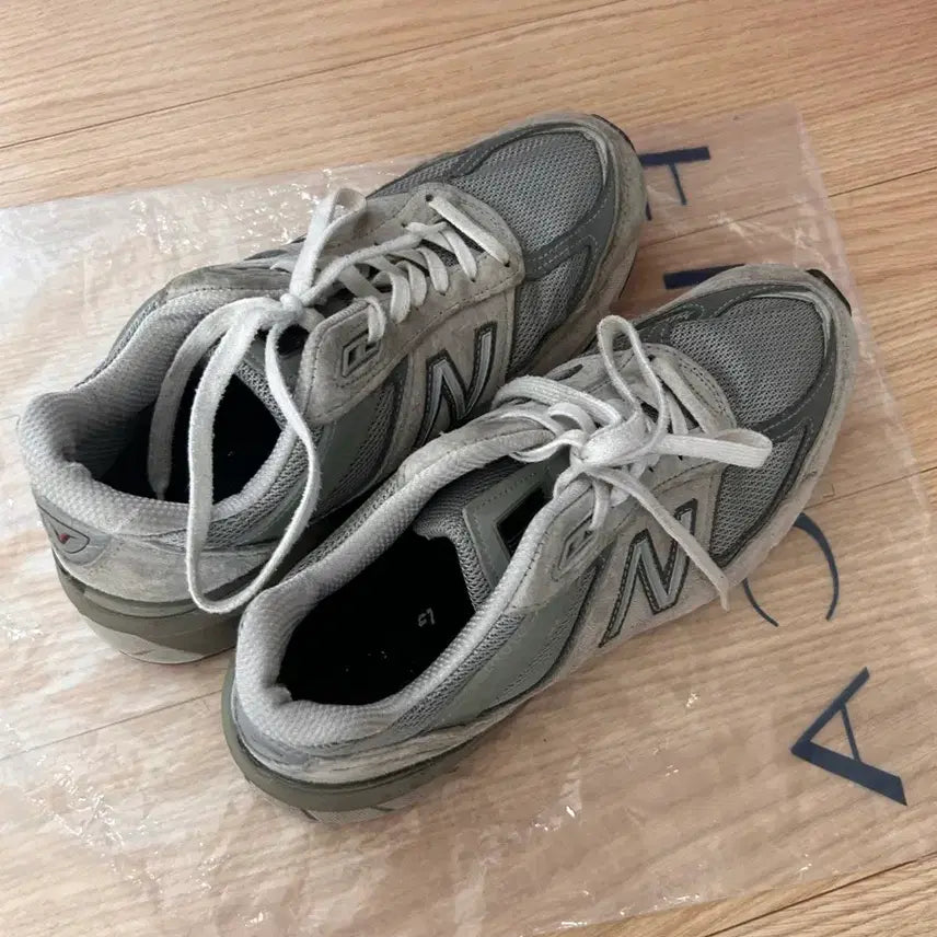 [BUNJANG] New Balance 990v5 Grey Sneakers / 뉴발란스 990v5 그레이
