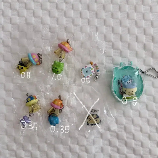 [BUNJANG] Tamagotchi UFO Keychain Mametchi Joodengchi / 다마고치 ufo 키링 마메치 주댕치